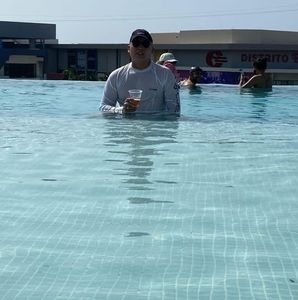 Meet your Posher, Javier